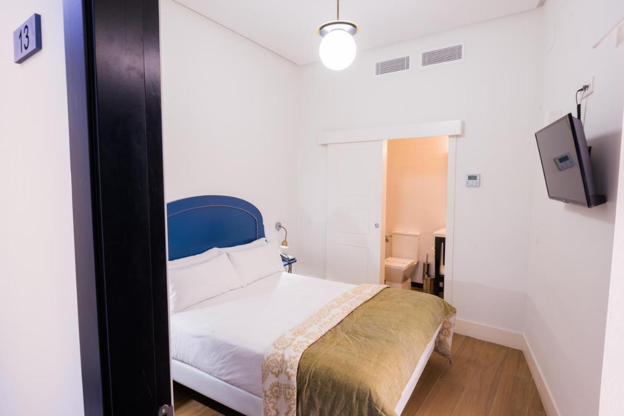 Nuea Cicerone Hotel Sevilla Buitenkant foto