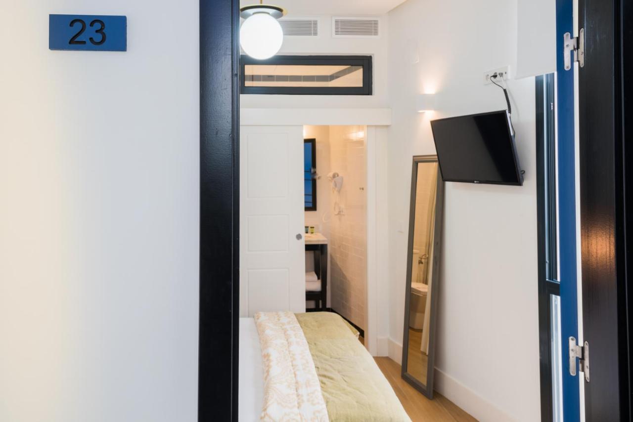 Nuea Cicerone Hotel Sevilla Buitenkant foto